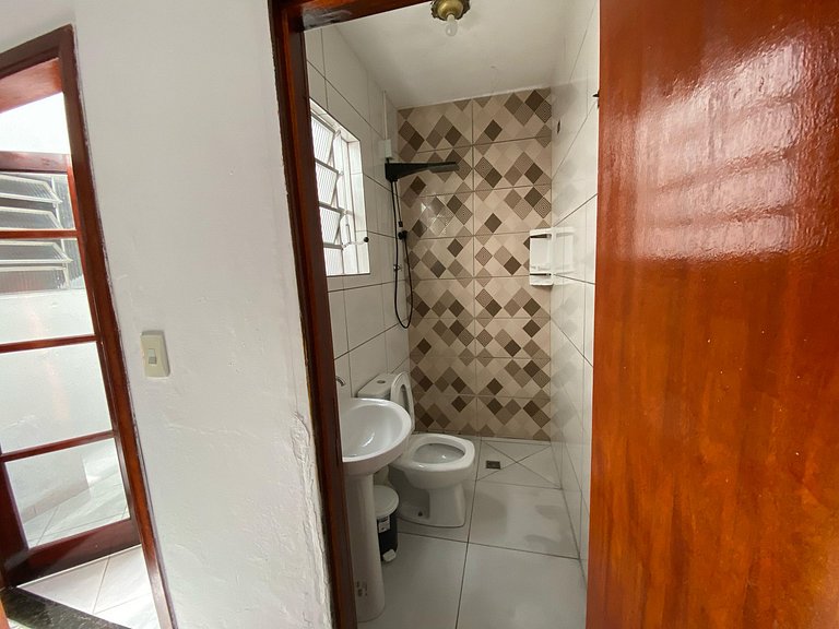 Casa Com piscina e Três Quartos Martim de Sá
