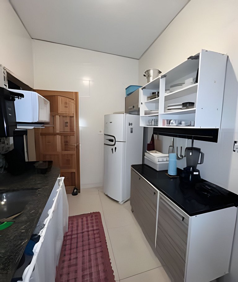 Casa 100 metros da praia Martim de Sá