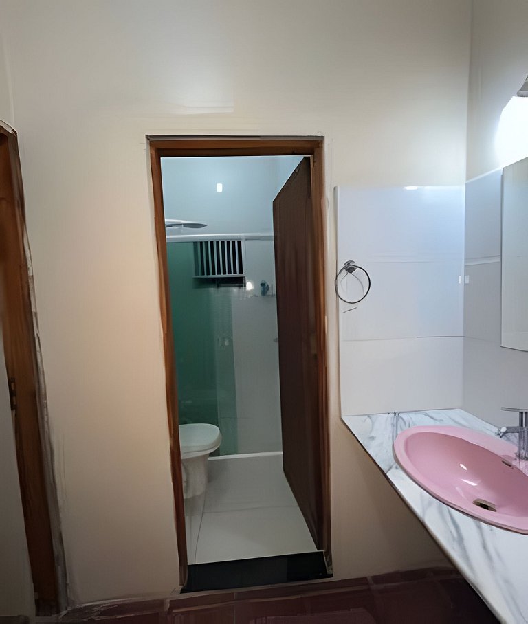Casa 100 metros da praia Martim de Sá